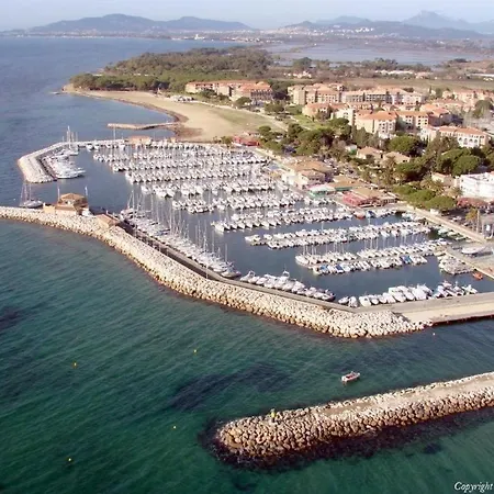 Mazet Proche Mer Climatise Сasa de vacaciones La Londe-les-Maures